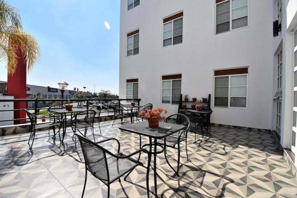 Hotel Barante Suites Salamanca Exterior photo